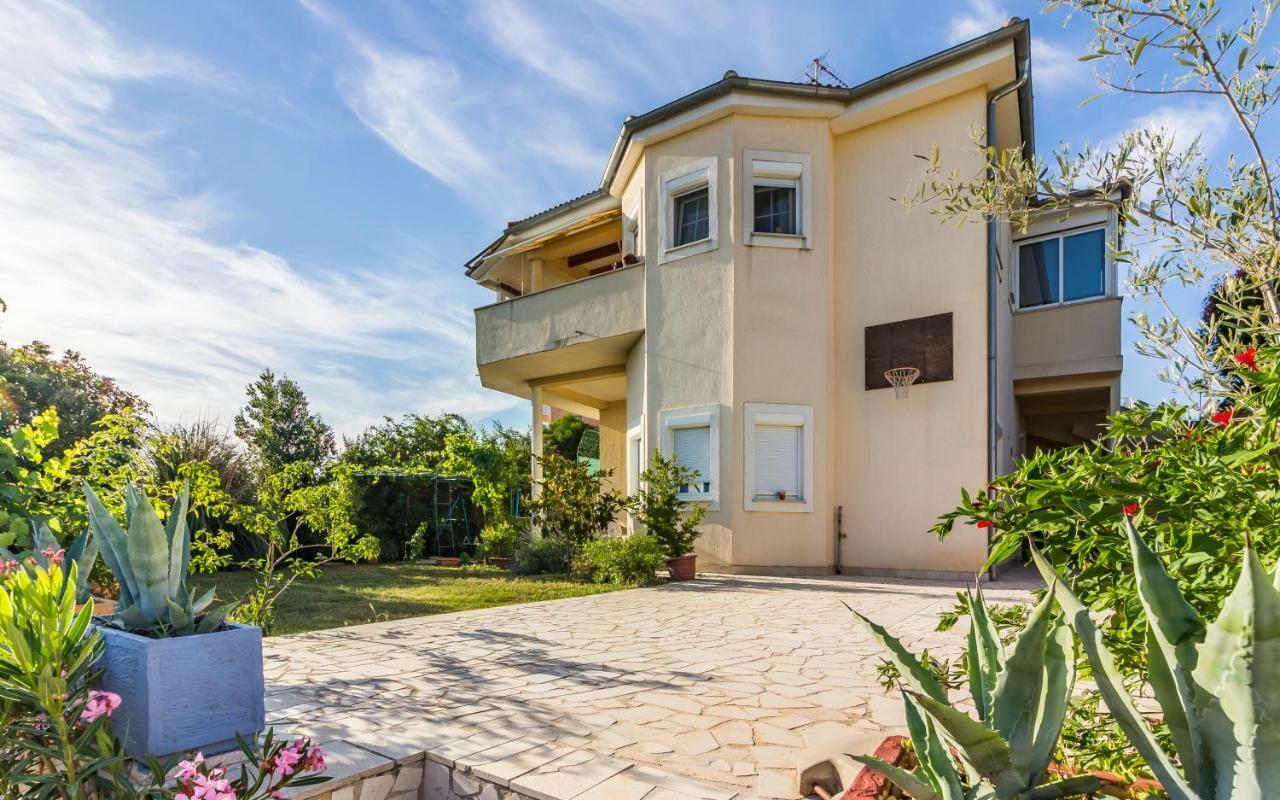 Apartment Mika Pula Dış mekan fotoğraf