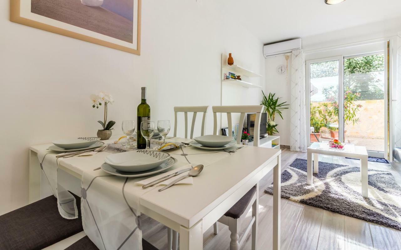 Apartment Mika Pula Dış mekan fotoğraf