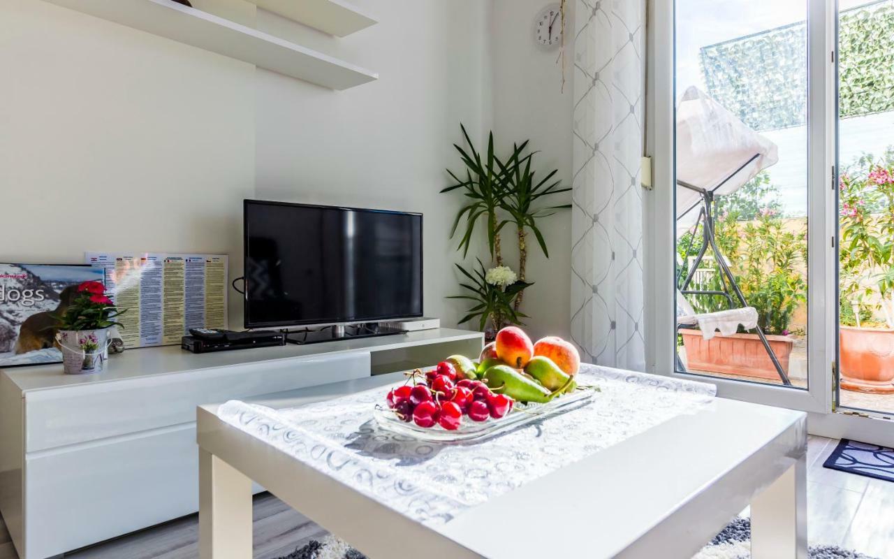 Apartment Mika Pula Dış mekan fotoğraf