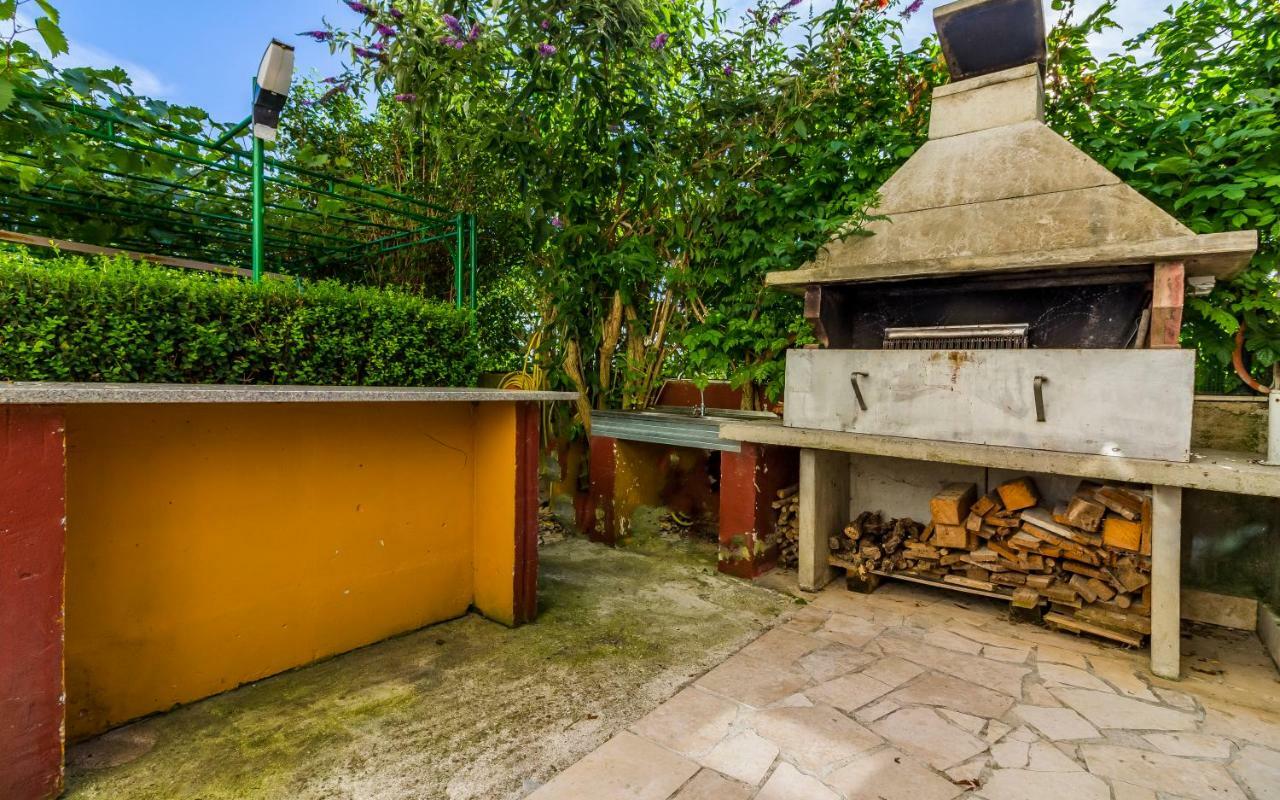 Apartment Mika Pula Dış mekan fotoğraf